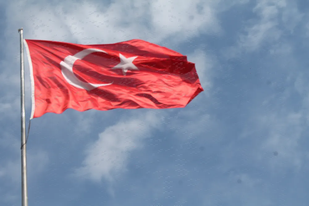 Palandöken’de Türk Bayraklarıyla Anlamlı Mesaj